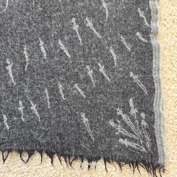 rag & bone Wool Dagger Scarf Reversible Black and Grey - Picture 9 of 13